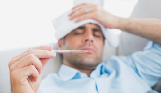 急な発熱の原因はクラミジア？男女別の症状や治療法を紹介
