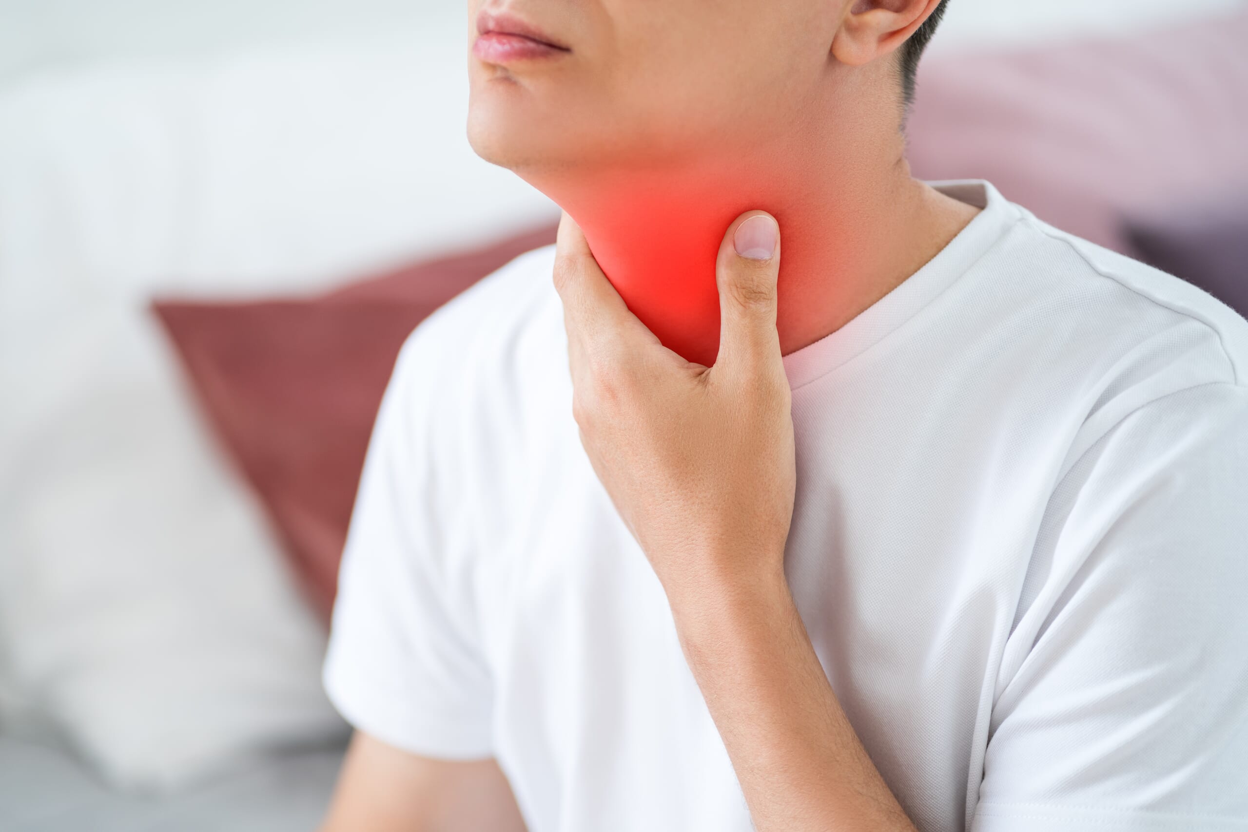 淋病（りんびょう）とは？喉の痛みや腫れがある場合は咽頭淋菌かも！