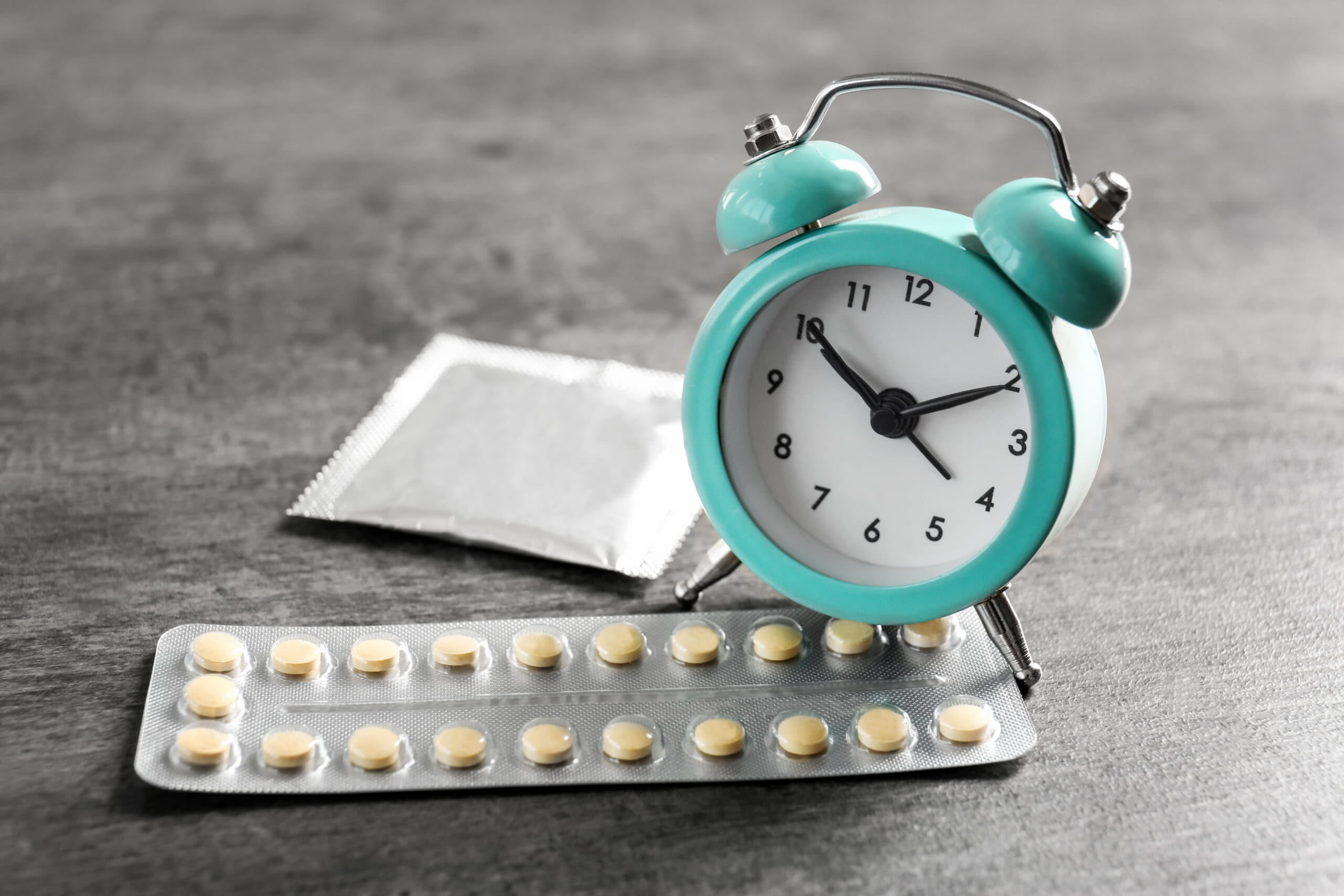 アフターピル（緊急避妊薬）の効果・副作用や利用時の注意点